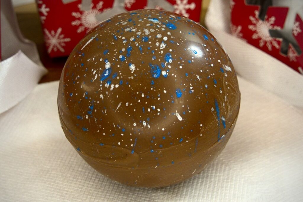 photo of chocolate canna bomb